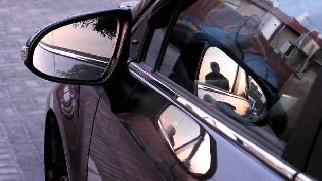 Монтаж новых зеркал: советы по точности и надежности крепления