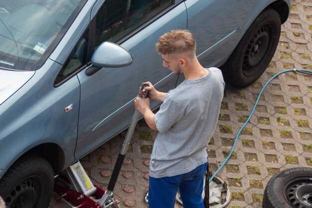 Подключение кабелей к аккумулятору: правильная полярность