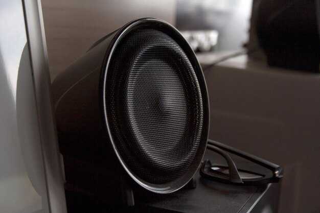 Подготовка инструментов и разбор салона для монтажа